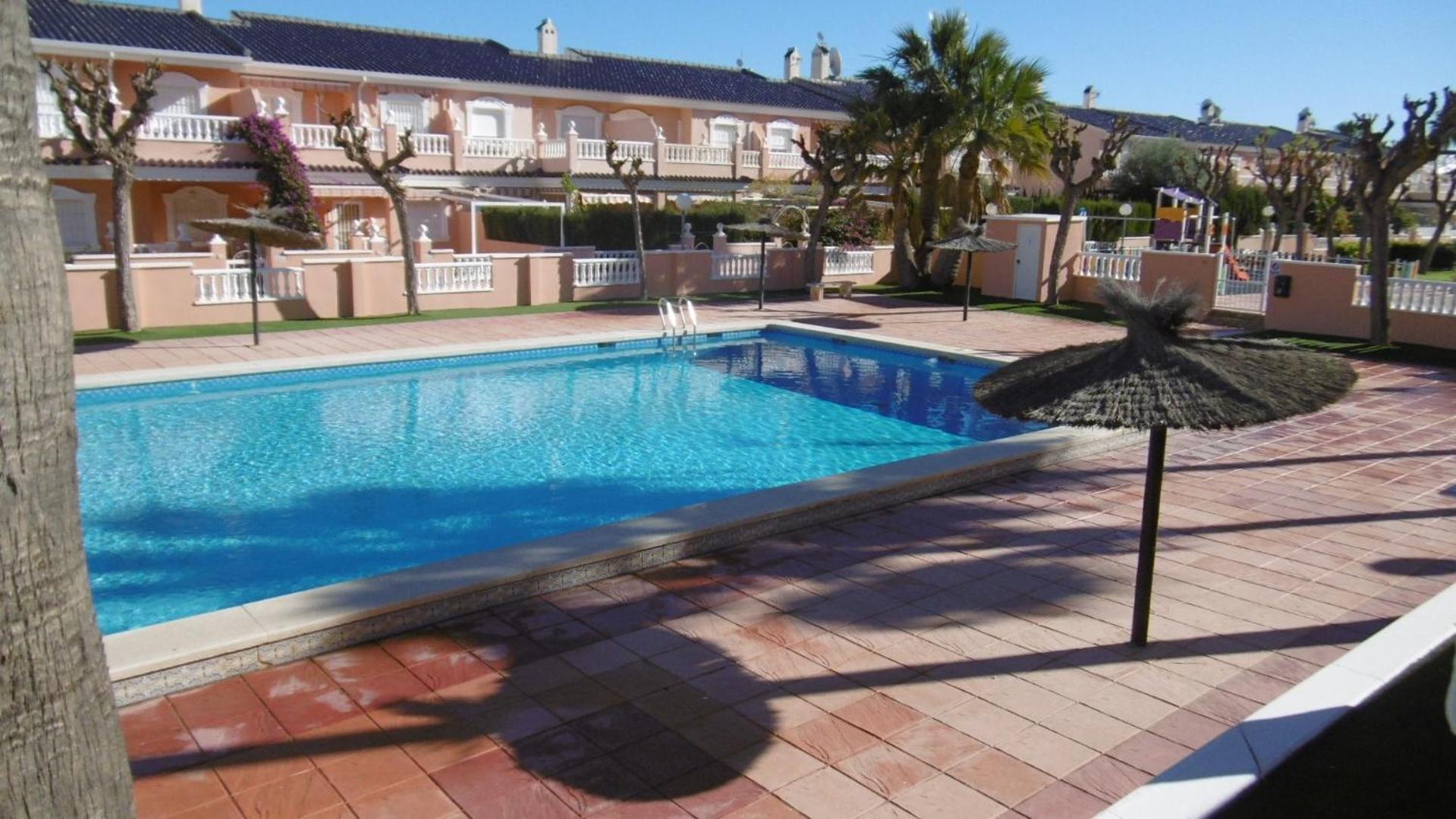 Gran Alicante Bungalow In Beach Resort Puerto Marino Экстерьер фото