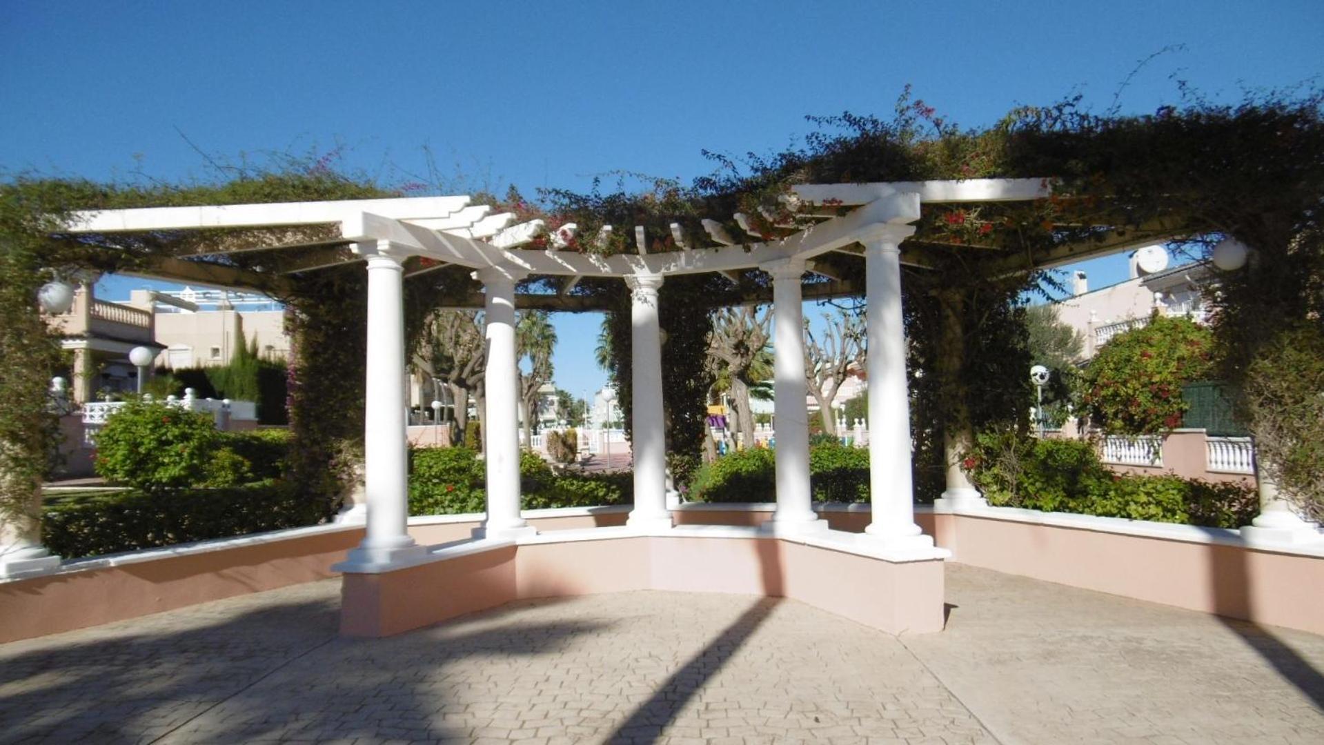 Gran Alicante Bungalow In Beach Resort Puerto Marino Экстерьер фото