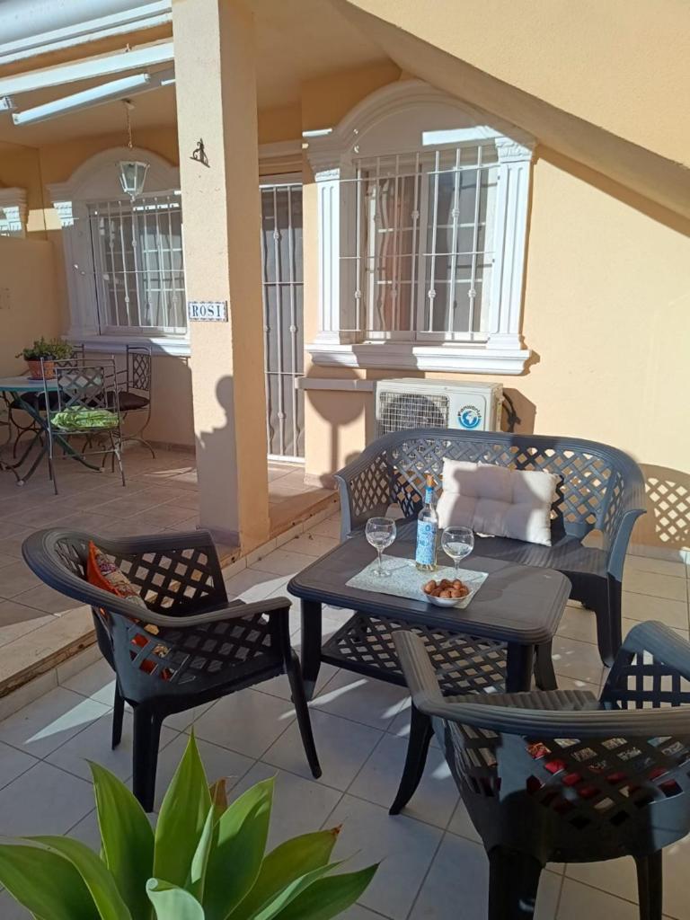 Gran Alicante Bungalow In Beach Resort Puerto Marino Экстерьер фото