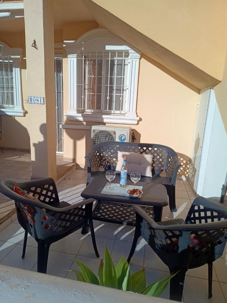 Gran Alicante Bungalow In Beach Resort Puerto Marino Экстерьер фото